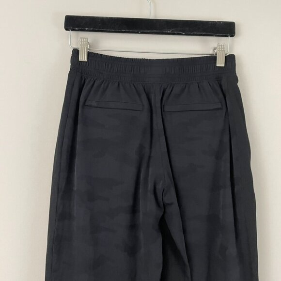 Athleta Brooklyn Lined Camo Joggers in Black Lux Size 2 Tall - Picture 7 of 7